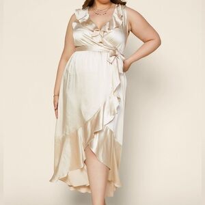 SKIES ARE BLUE NWT Size Medium  – Satin Ruffled Maxi Dress